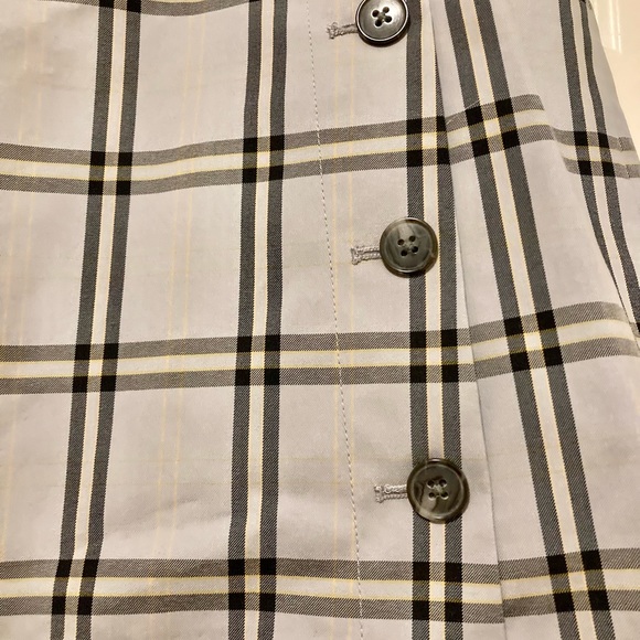 ✨ Aritzia Sunday Best Plaid Mini Skirt 😍 - Picture 6 of 9